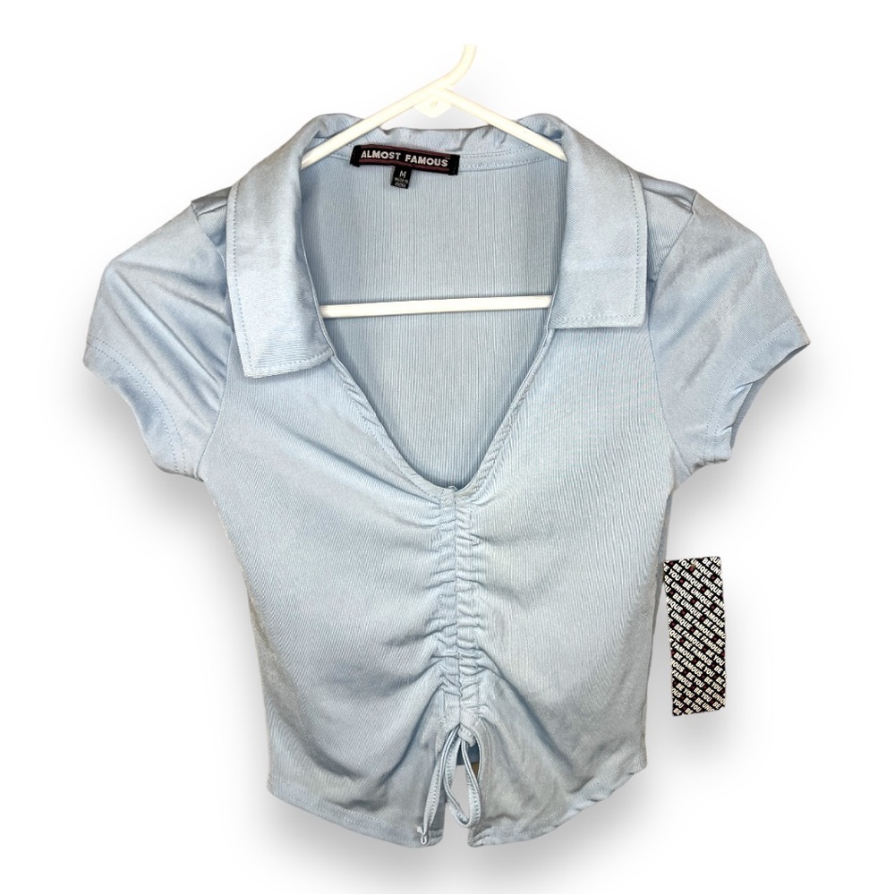 NEW Medium Almost Famous Pastel Light Blue Crop Top Stretch Juniors V Neck
